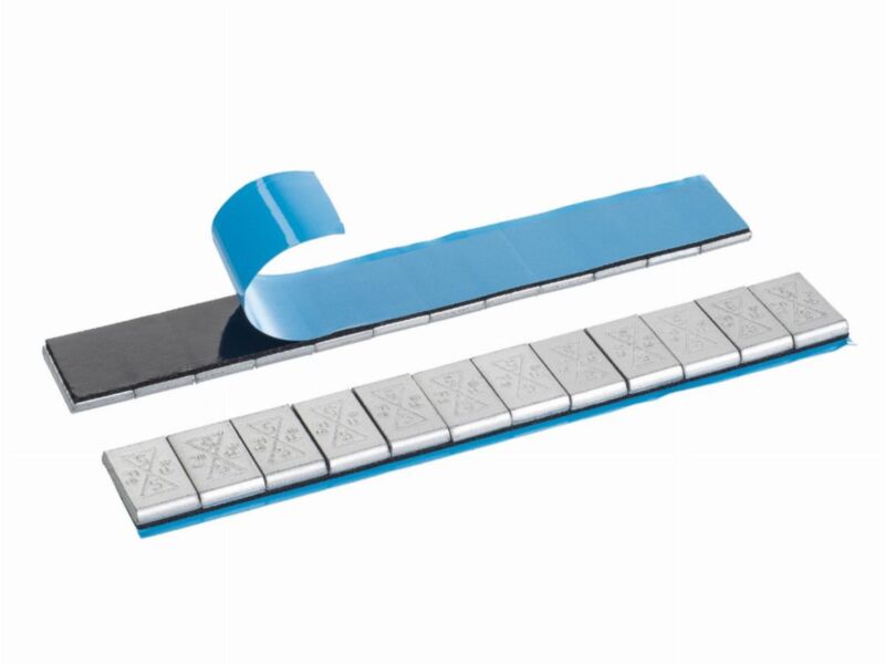 Opakowanie 50 pasków ciężarków klejonych  srebrnych kwadratowych 5g stalowych