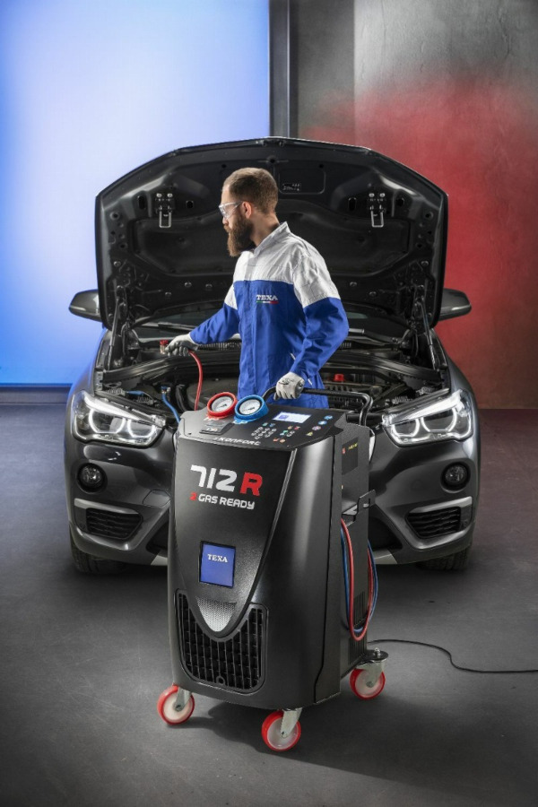 Jak działa klimatyzacja w samochodzie?